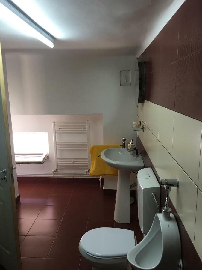 Brick Airport Apartment คริสเตียน ภายนอก รูปภาพ